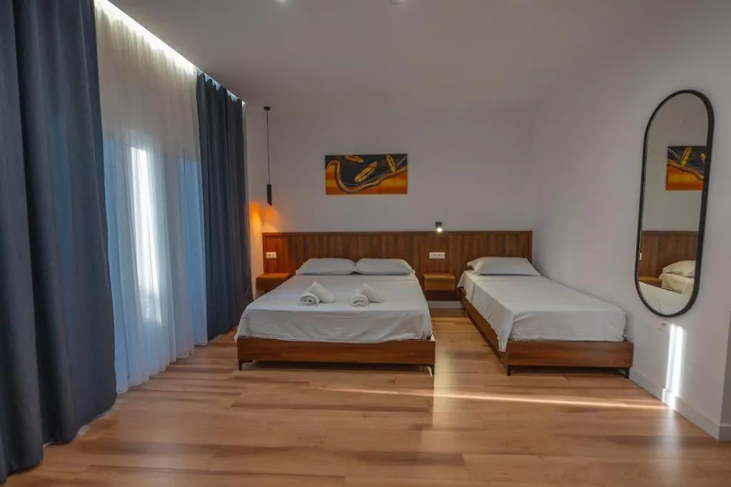 Hotel & Appartment Arnil Velipojë